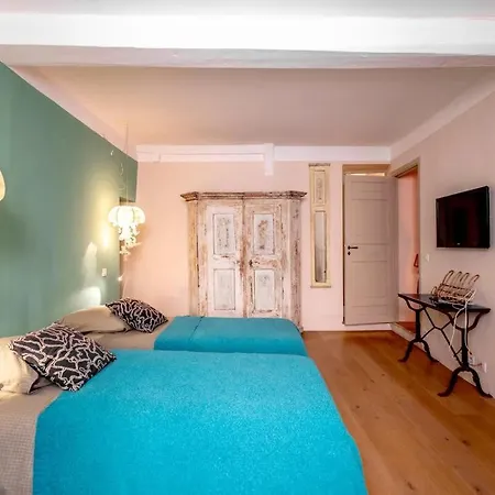 House Portail L Vintage, L Shellter Prázdninový dům *